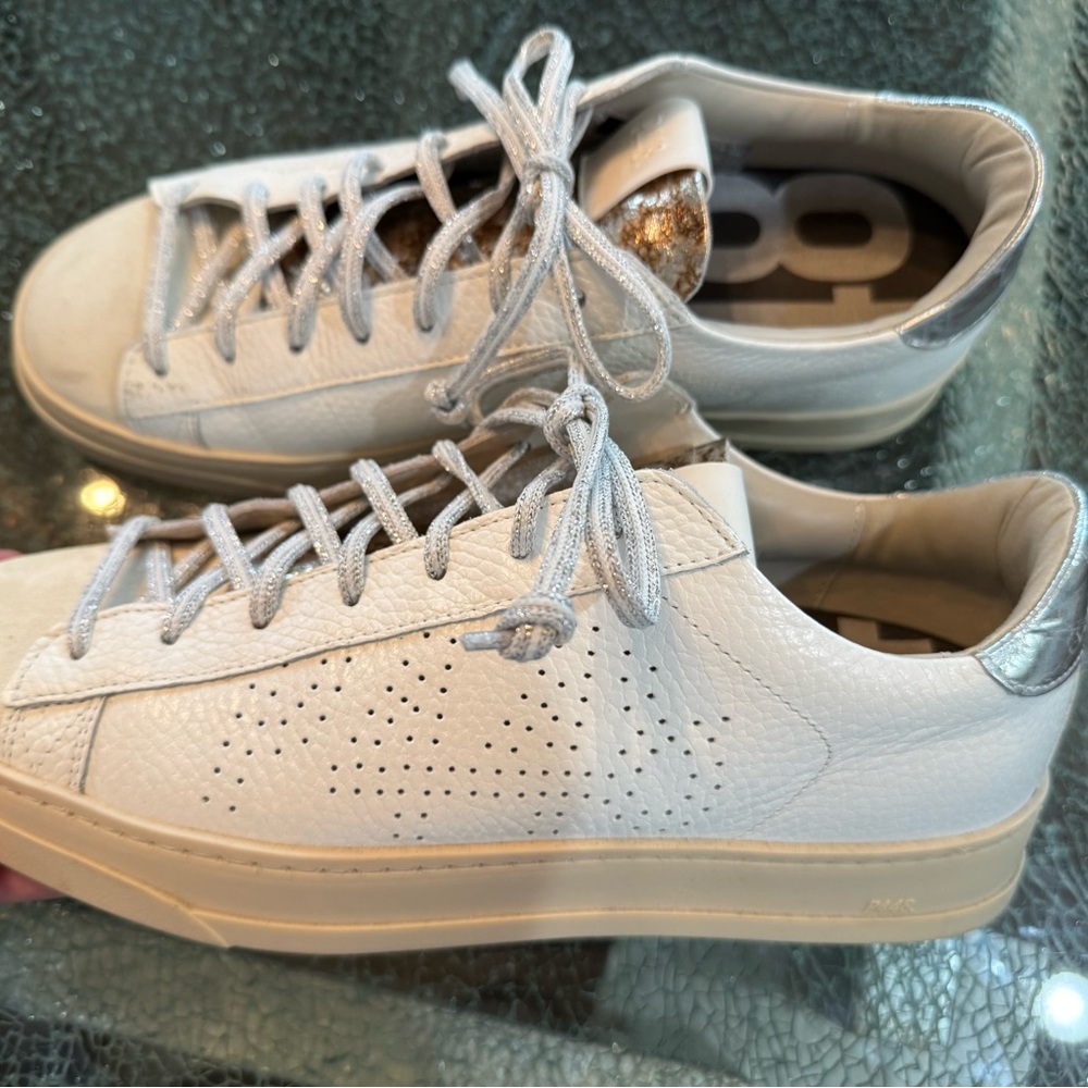 P448 Women’s Sneakers size 40